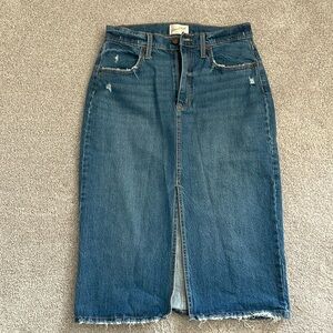 Universal Threads Denim Skirt SZ 8